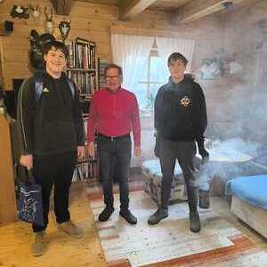 Weihfeuertragen am Karsamstag