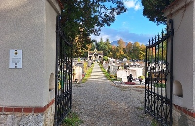 320 steirische Friedhöfe sind im 'Stillen Begleiter ' erfasst - mit Navigation zu gesuchten Gräbern.